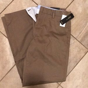 Men's Banana Republic Straight Fit dress Chino